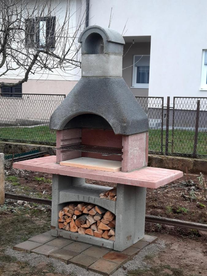 Planinski Kutak * Lovinac (Lika-Senj)